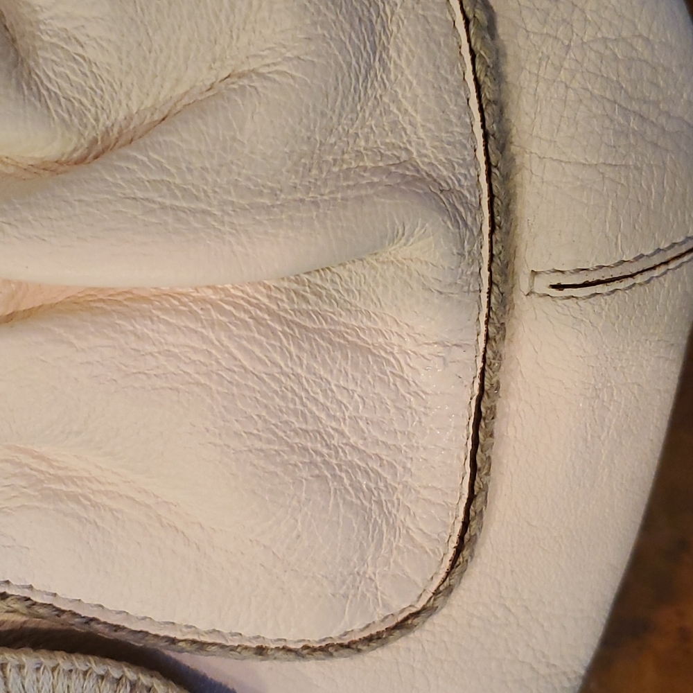 Anya Hindmarch cream leather hobo bag - Picture 10 of 11